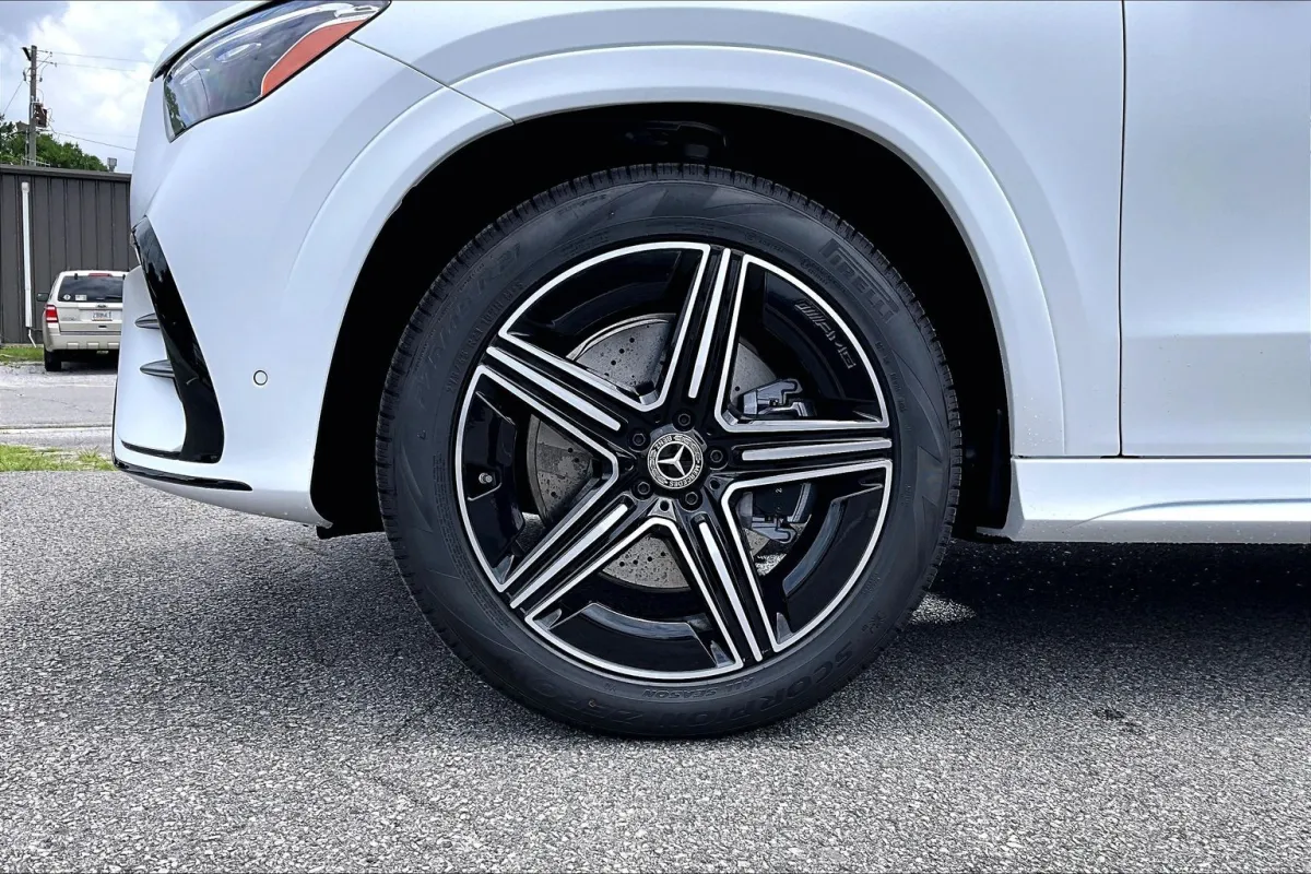 GLE 450 at Mercedes-Benz of Fort Walton Beach, Florida — photo 10