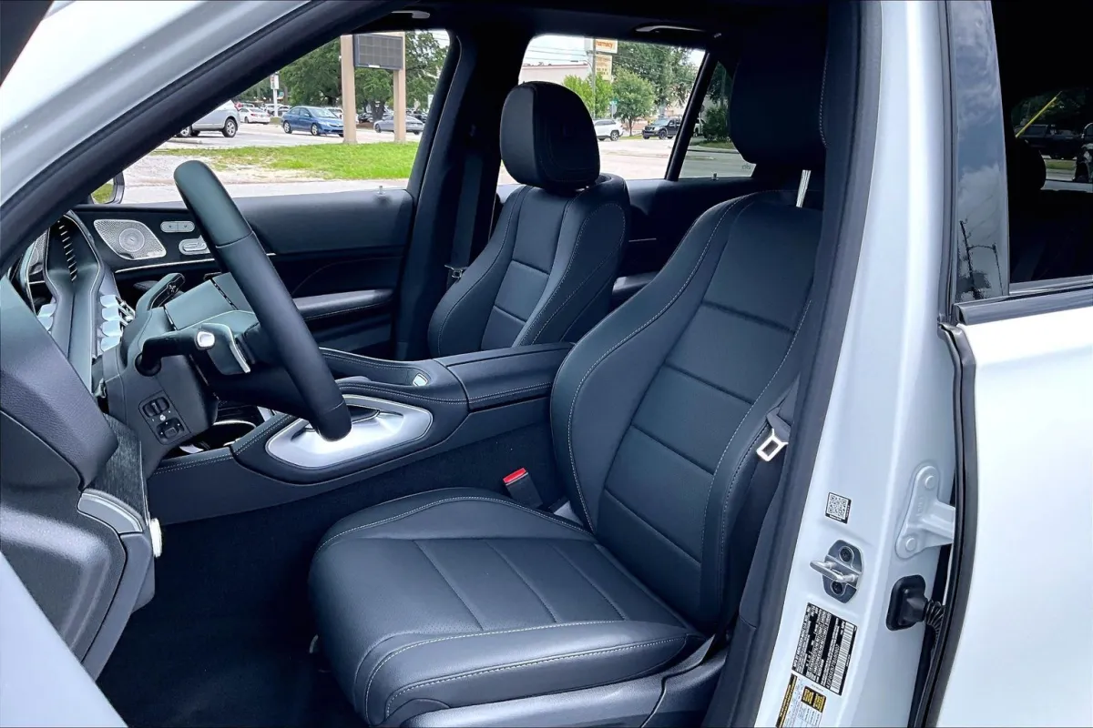 GLE 450 at Mercedes-Benz of Fort Walton Beach, Florida — photo 8