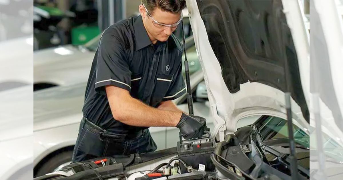 Get Expert Mercedes-Benz Battery Replacement for 12V and 48V Batteries in Florida Here!