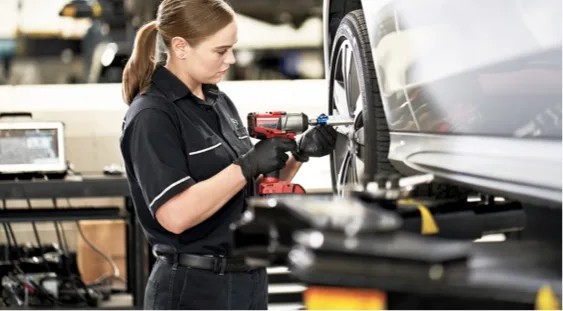 Mercedes-Benz–trained technician performing a service inspection