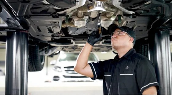 Genuine Mercedes-Benz parts used for Service A and Service B